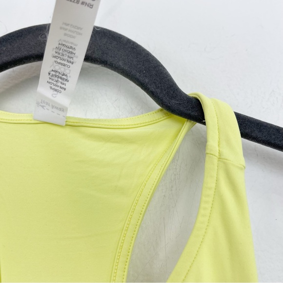 Alo Yoga Bend Tank Top in Shock Yellow Size Small - Picture 5 of 7